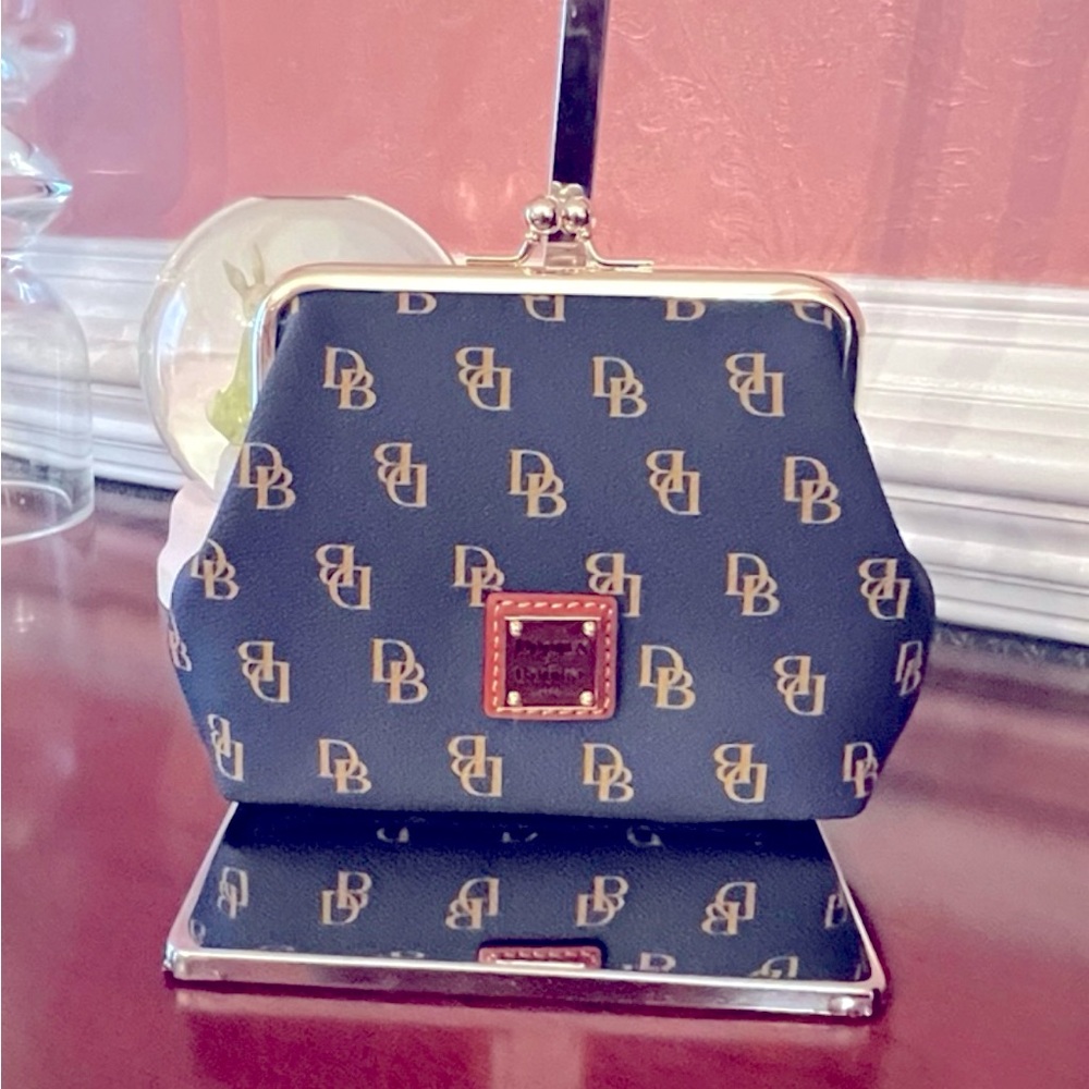 Dooney & Bourke Black & Gold Logo Kisslock Wristlet Wallet